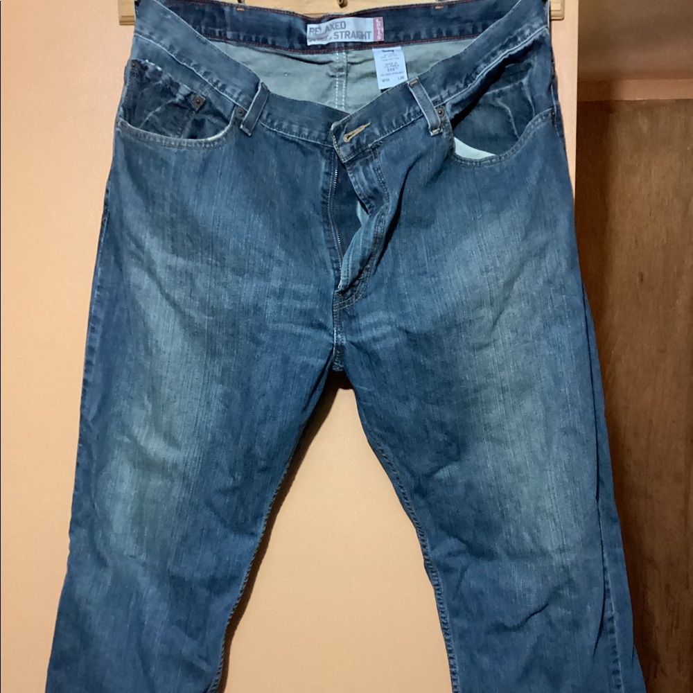 Levi’s relaxed fit